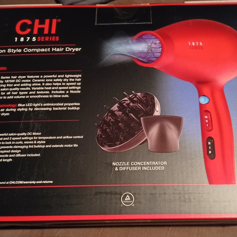 CHI 1875 Series Compact Hairdryer